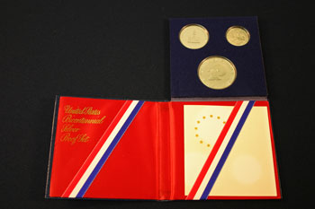 1976 3-Piece Proof Set open to reverse