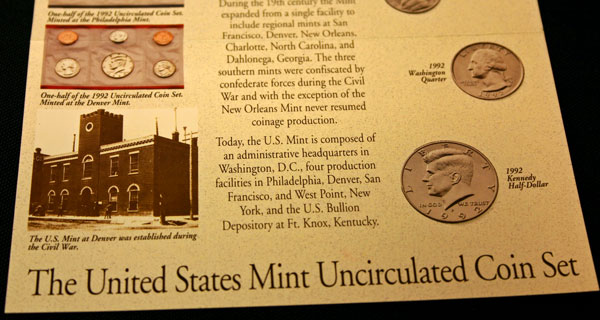 1992 Mint Set bottom of insert large view 1992 Mint Set bottom of insert large view