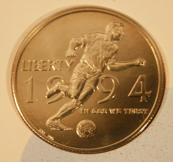 Young Collectors Edition Coin Sets 1994 World Cup Soccer clad half dollar obverse