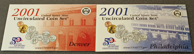 2001 Mint Set front of Denver and Philadelphia inserts