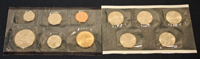 2005 Mint Set reverse view of uncirculated coins minted in Philadelphia